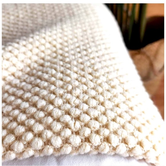 Cream Neutral Farmhouse Cozy Knit Fringe Bohemian Cute Throw Blanket for Bedroom - Picture 4 of 16
